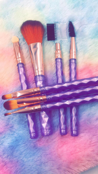 فراشي ميكاب MAKEUP BRUSH